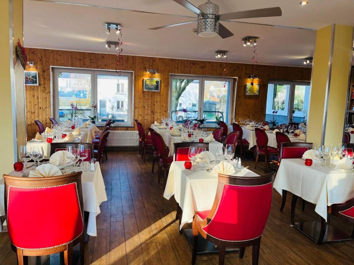 Hotel Aux Beaux Rivages En Gaume Lacuisine ภายนอก รูปภาพ