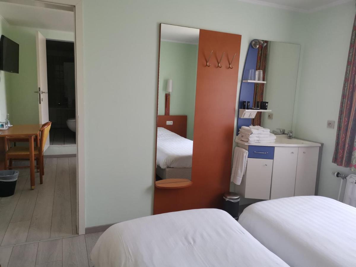Hotel Aux Beaux Rivages En Gaume Lacuisine ภายนอก รูปภาพ